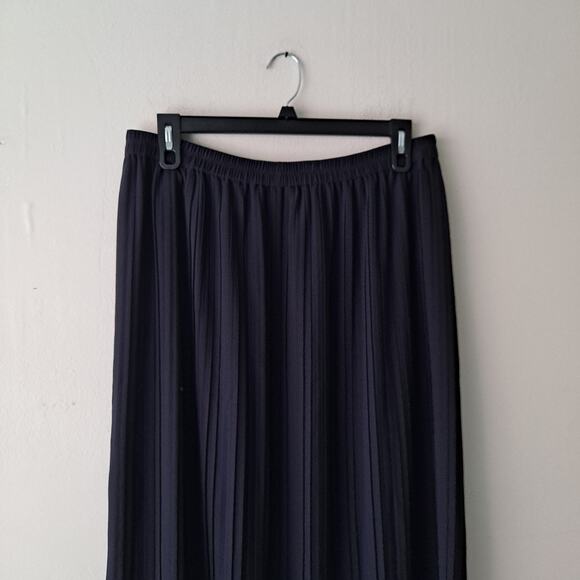 Talbots Accordion Pleated Maxi Skirt Pull On Elastic Waist Black Womens Size 18W - Picture 6 of 9